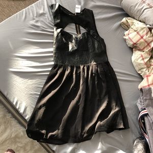 BLWT LF sweetheart dress